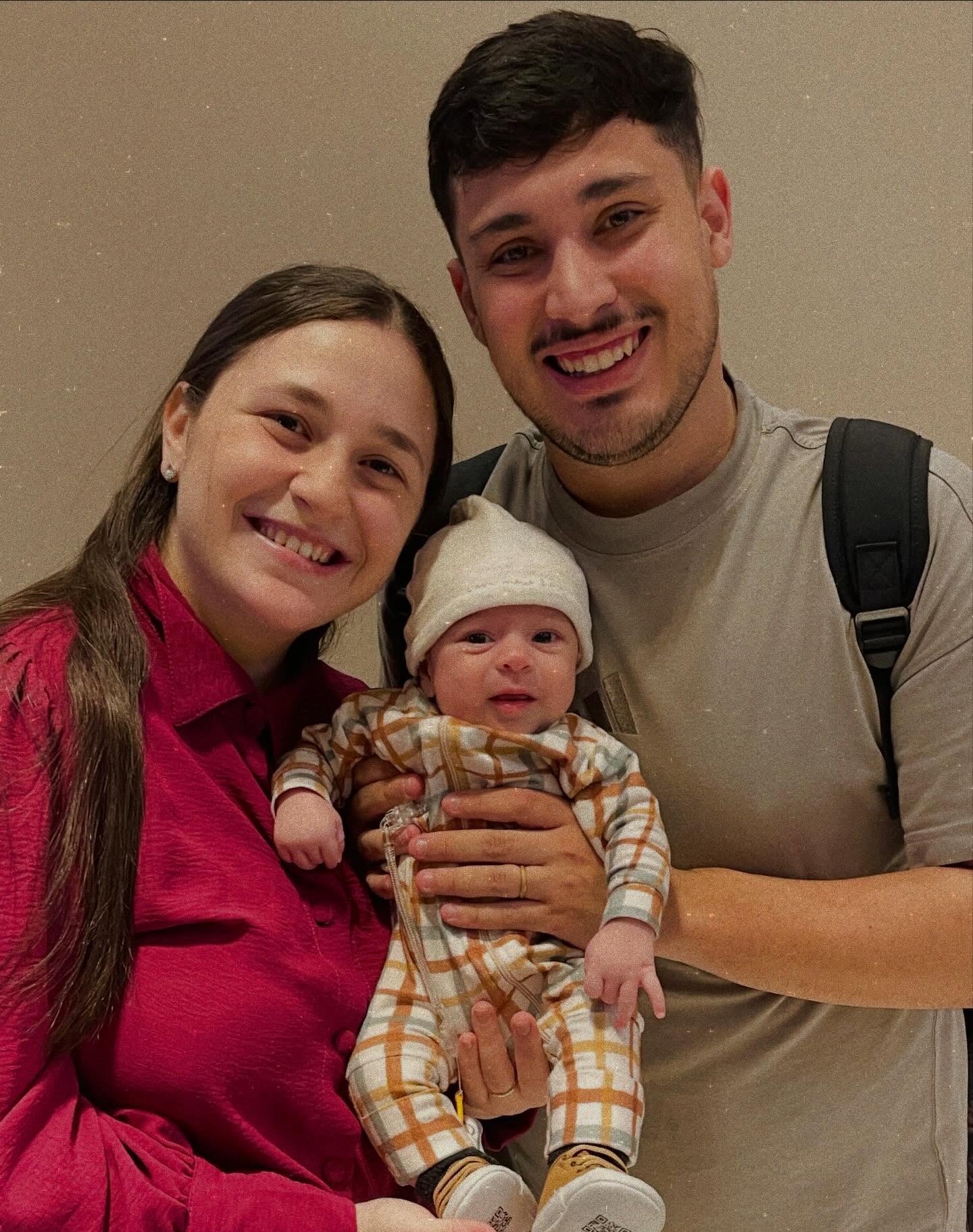 Pablo Costa com Rafaela e Vicente